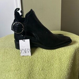 NWT Zara Sleek Black Ankle Booties Sz 9